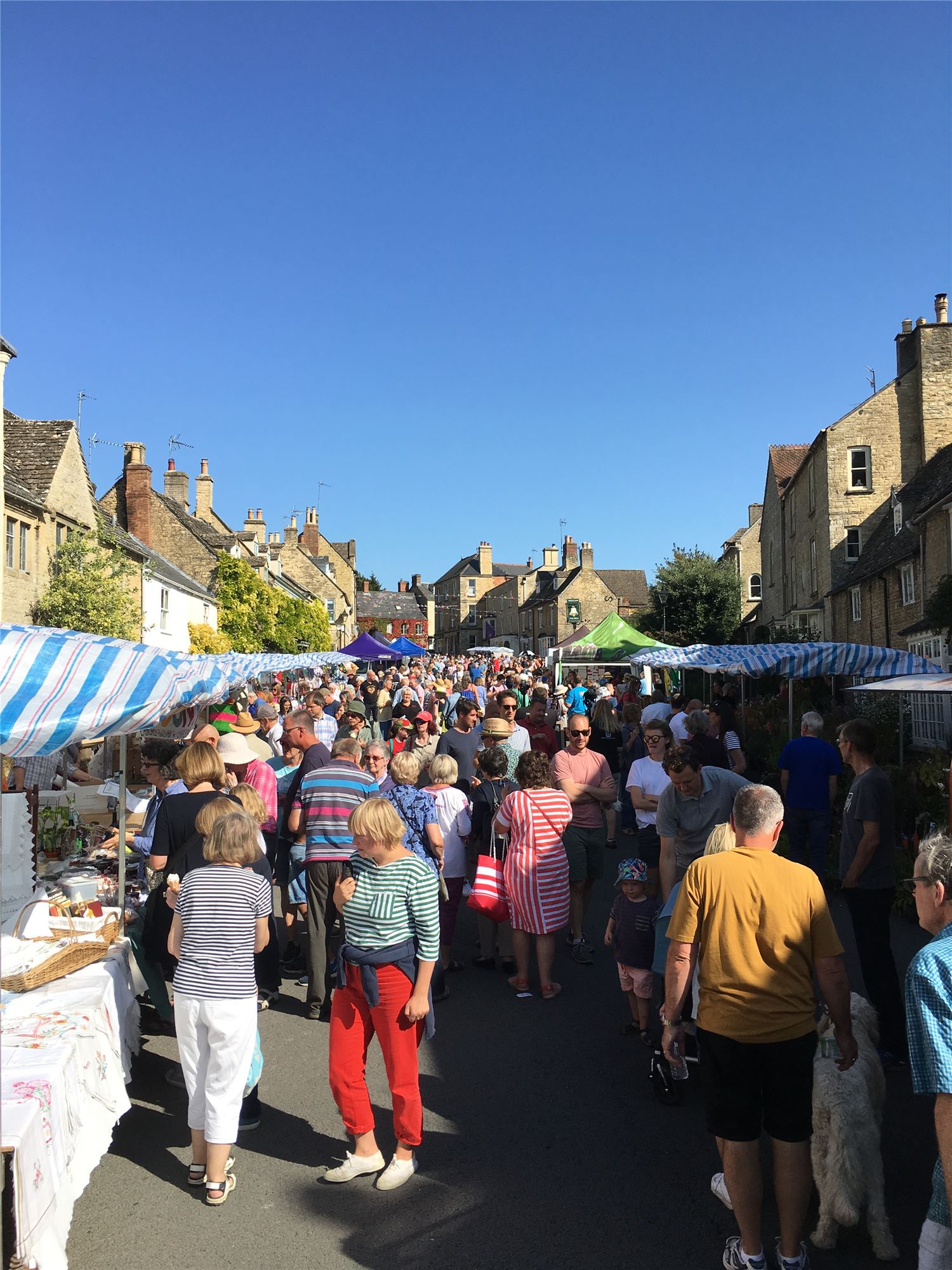 Street Fair | Charlbury | Cotswolds | AONB | OX7 | Chipping Norton